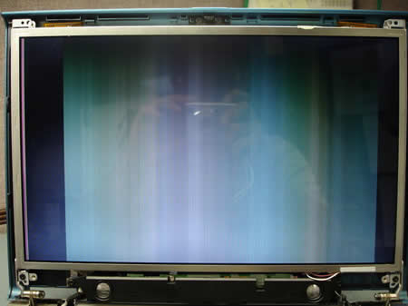 DVD Screensaver Hitting TV Corner Causes This Reaction - video